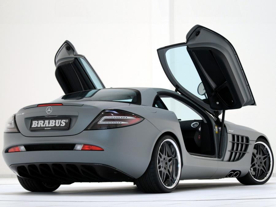  Mercedes-Benz SLR McLaren by Brabus 2004 года  (фото 14 из 17)